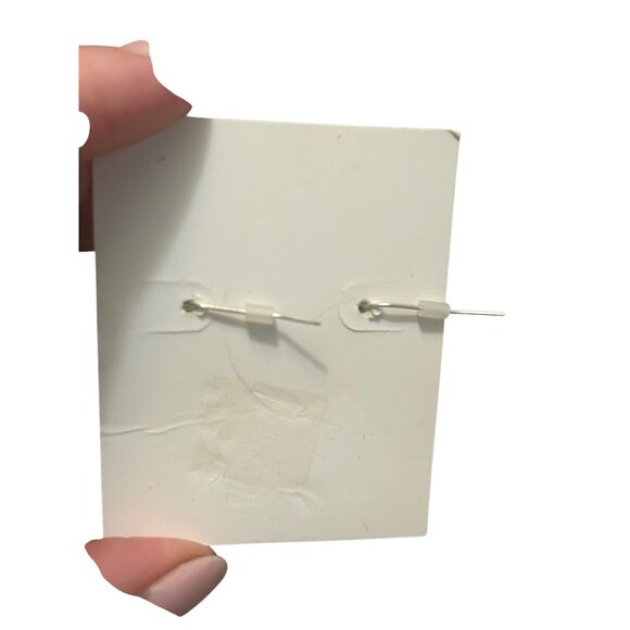 Marlyn Schiff Silver Periwinkle Hoop Earrings NEW - Picture 4 of 5